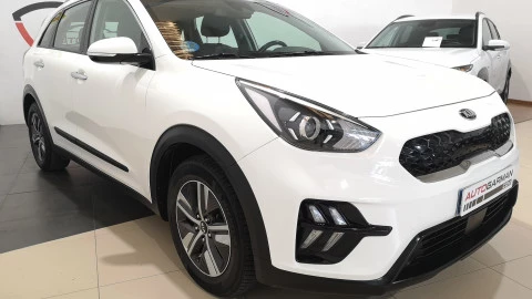 Kia Niro 1.6 GDi HEV 104kW (141CV) Drive
