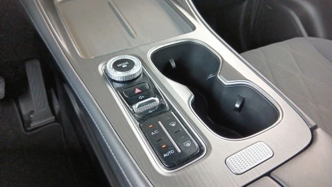 EBRO S800 1.6 TGDI Premium 7 DCT