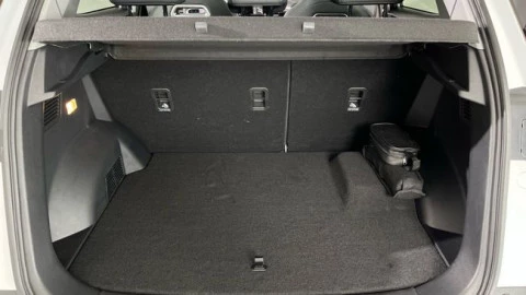 EBRO S400 1.5 DHE HEV Excellence CVT