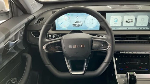 EBRO S400 1.5 DHE HEV Excellence CVT