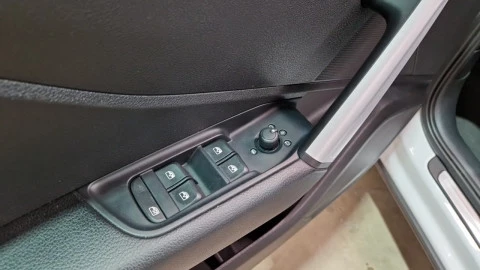 Audi Q2 Design 30 TFSI 85kW (116CV)