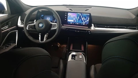 BMW iX2 eDrive20