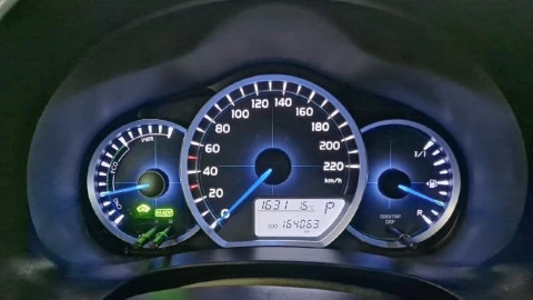 Toyota Yaris Hybrid Active