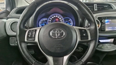 Toyota Yaris Hybrid Active