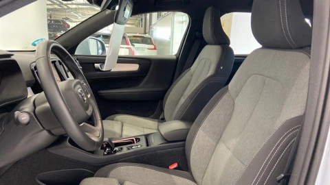 Volvo XC40 2.0 B3 G Core Auto