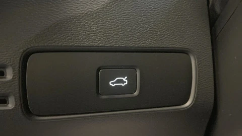 Volvo XC40 2.0 B3 G Core Auto