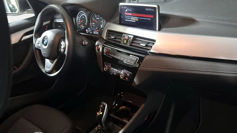BMW X2 sDrive18d Business