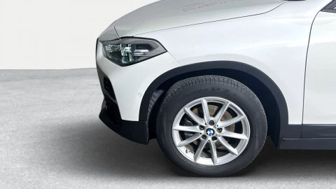 BMW X2 sDrive18d Business