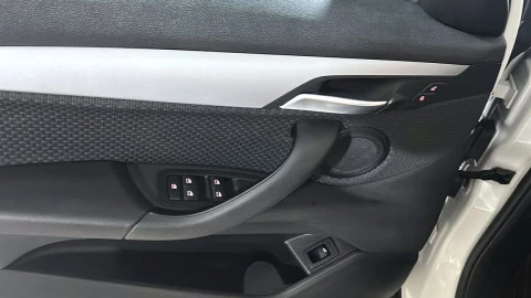 BMW X2 sDrive18d Business