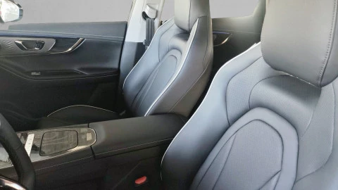 Omoda 5 MY25 - Premium 1.6 TGDI 108kW (145cv)