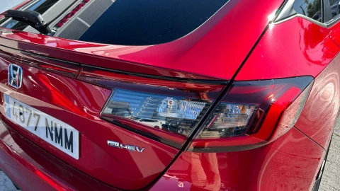 Honda Civic 2.0 i-MMD Sport CVT
