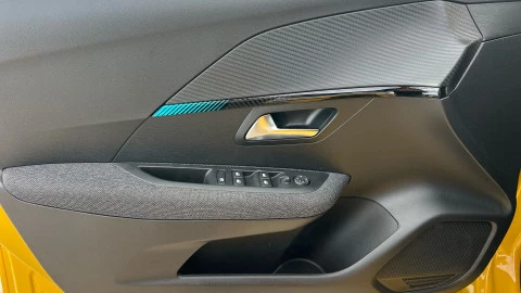 Peugeot 208 Style Puretech 75