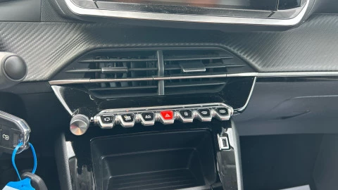 Peugeot 208 Style Puretech 75