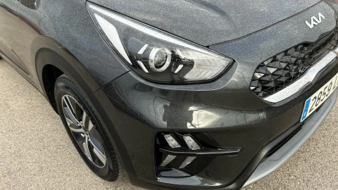Kia Niro 1.6 GDi HEV 104kW (141CV) Drive