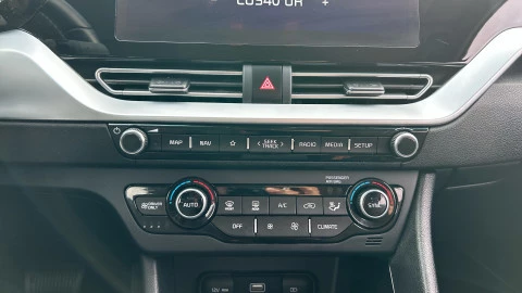 Kia Niro 1.6 GDi HEV 104kW (141CV) Drive