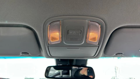 Kia Niro 1.6 GDi HEV 104kW (141CV) Drive