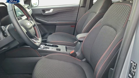 Ford Kuga ST-Line 2.5 Duratec FHEV 132kW Auto