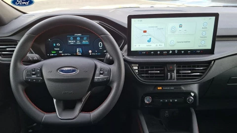 Ford Kuga ST-Line 2.5 Duratec FHEV 132kW Auto