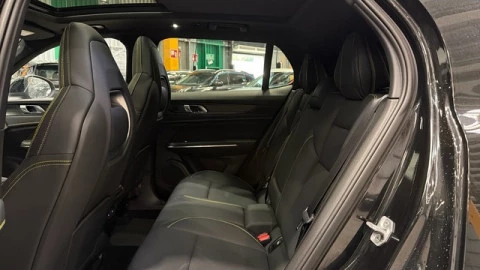 Lynk & Co 01 1.5 PHEV More 203 kW (276 CV)