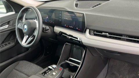BMW iX1 eDrive20