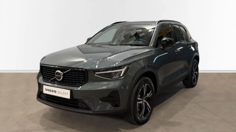 Volvo XC40 B3 G Plus Dark Auto 120 kW (163 CV)