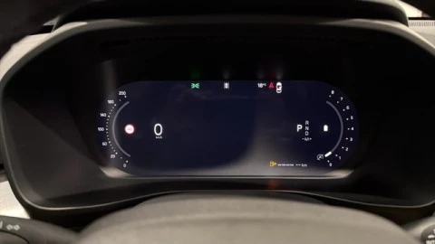 Volvo XC40 B3 G Plus Dark Auto 120 kW (163 CV)