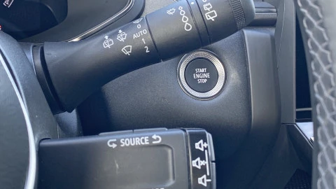 Renault Captur techno Eco-G 100cv (74 kW)