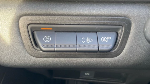 Renault Captur techno Eco-G 100cv (74 kW)