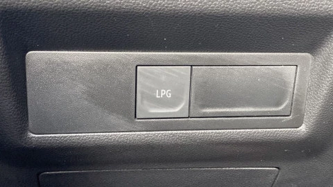 Renault Captur techno Eco-G 100cv (74 kW)