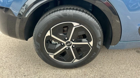 Kia Niro 1.6 GDi HEV 104kW (141CV) Drive