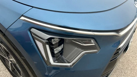 Kia Niro 1.6 GDi HEV 104kW (141CV) Drive