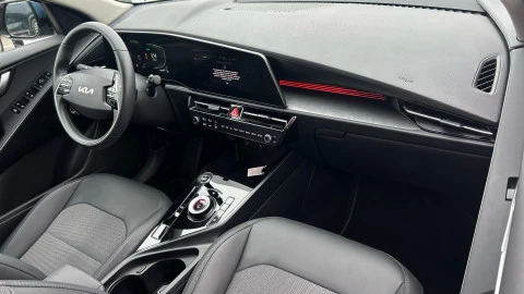 Kia Niro 1.6 GDi HEV 104kW (141CV) Drive