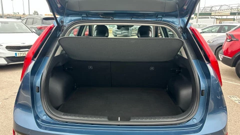 Kia Niro 1.6 GDi HEV 104kW (141CV) Drive