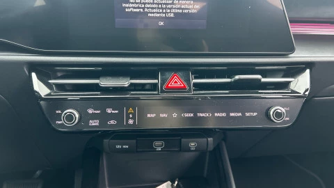 Kia Niro 1.6 GDi HEV 104kW (141CV) Drive