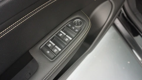Renault Arkana techno e-tech 105kw 145
