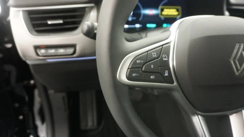 Renault Arkana techno e-tech 105kw 145
