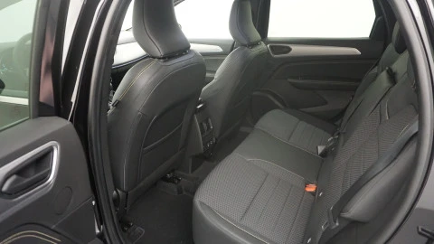 Renault Arkana techno e-tech 105kw 145