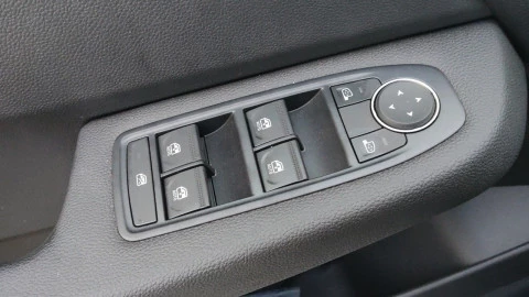 Renault Clio Evolution full hybrid E-Tech 145 (103Kw)