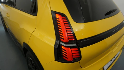Renault 5 E-Tech Iconic Cinq 110kW (150CV) Autonomía Conf