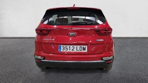 Kia Sportage 1.6 MHEV Business DCT 100kW (136CV) 4X2