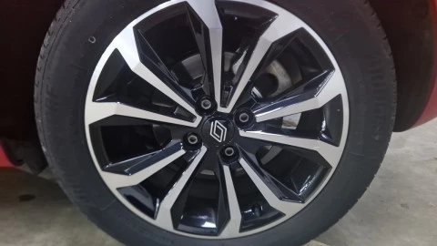 Renault Clio techno Eco-G 100cv (74kW)