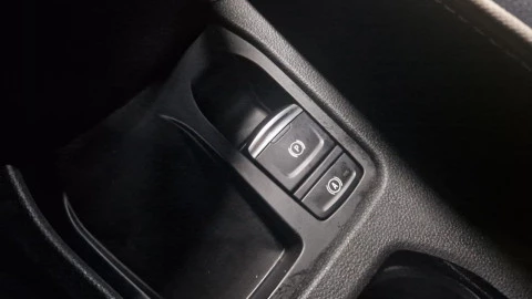 Renault Clio techno Eco-G 100cv (74kW)