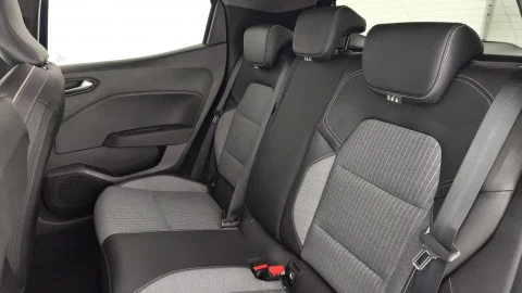 Renault Clio  E-TECH Full Hybrid Techno 105kW