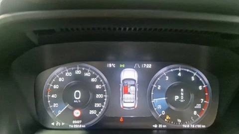 Volvo XC40 1.5 T3 Momentum Pro Auto