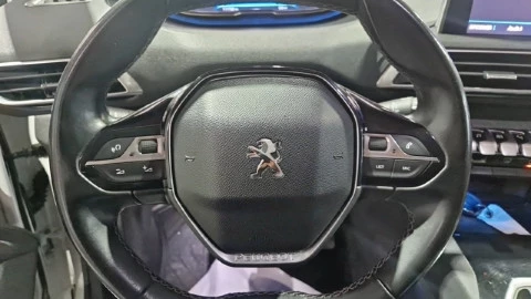 Peugeot 3008 1.5L BlueHDi 96kW (130CV) S&S Allure