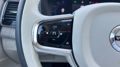 Volvo XC90 2.0 B5 D AWD Plus Bright Auto