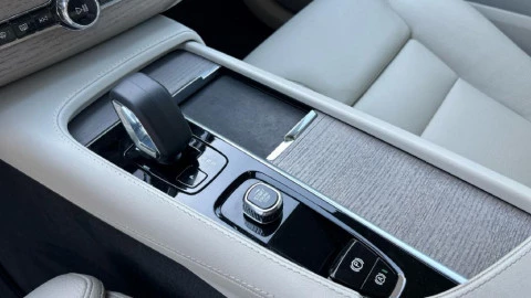 Volvo XC90 2.0 B5 D AWD Plus Bright Auto