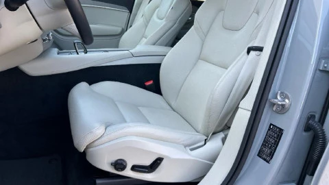 Volvo XC90 2.0 B5 D AWD Plus Bright Auto