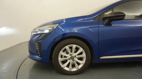 Renault Clio Evolution full hybrid E-Tech 145 (103Kw)