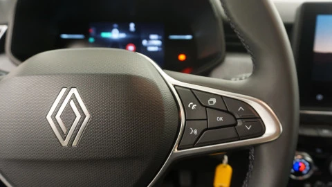 Renault Clio Evolution full hybrid E-Tech 145 (103Kw)